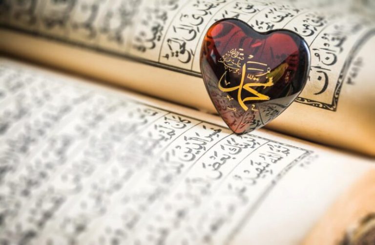 5 Hadist yang Menerangkan Tentang Ciri-Ciri Fisik Rasulullah SAW 7 5 Hadist yang Menerangkan Tentang Ciri-Ciri Fisik Rasulullah SAW
