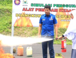 Undang Damkar Subang, Ponpes As-Syifa Sagalaherang Adakan Pelatihan Tanggap Darurat Kebakaran