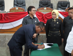 Dalam Rangka Pemekaran Daerah Kabupaten Subang, Kang Jimat Hadiri Rapat Paripurna Bersama DPRD