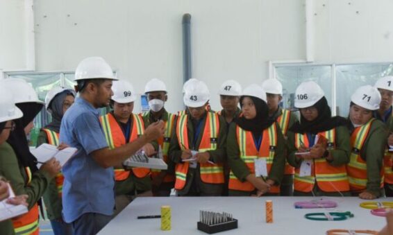 Kunjungan Mahasiswa Teknik Pertambangan UPN ke Dahana Subang