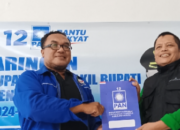 Eks Ketua KPU Subang Ambil Formulir Pendaftaran Cabup