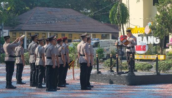 CaptureMutasi di Lingkungan Polres Subang Tujuh Perwira Mendapatkan Jabatan Baru