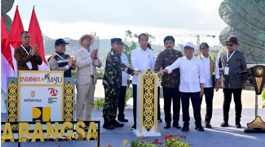 Jokowi Resmikan Taman Kusuma di IKN