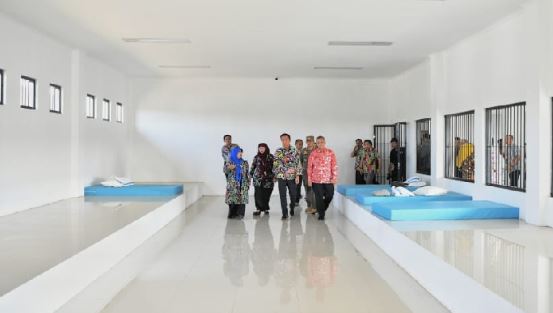 Bey Machmudin Resmikan Gedung Satpel Bina Laras Panti ODGJ di Sumedang