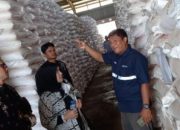 Jelang Musim Tanam, Pupuk Kujang Pastikan Ketersediaan Stok Pupuk di Subang Aman