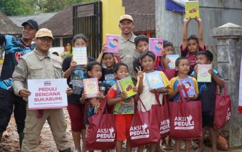 Berikan Bantuan Kemanusiaan Assyifa Peduli Distribusikan Bantuan untuk Korban Bencana Alam Sukabumi