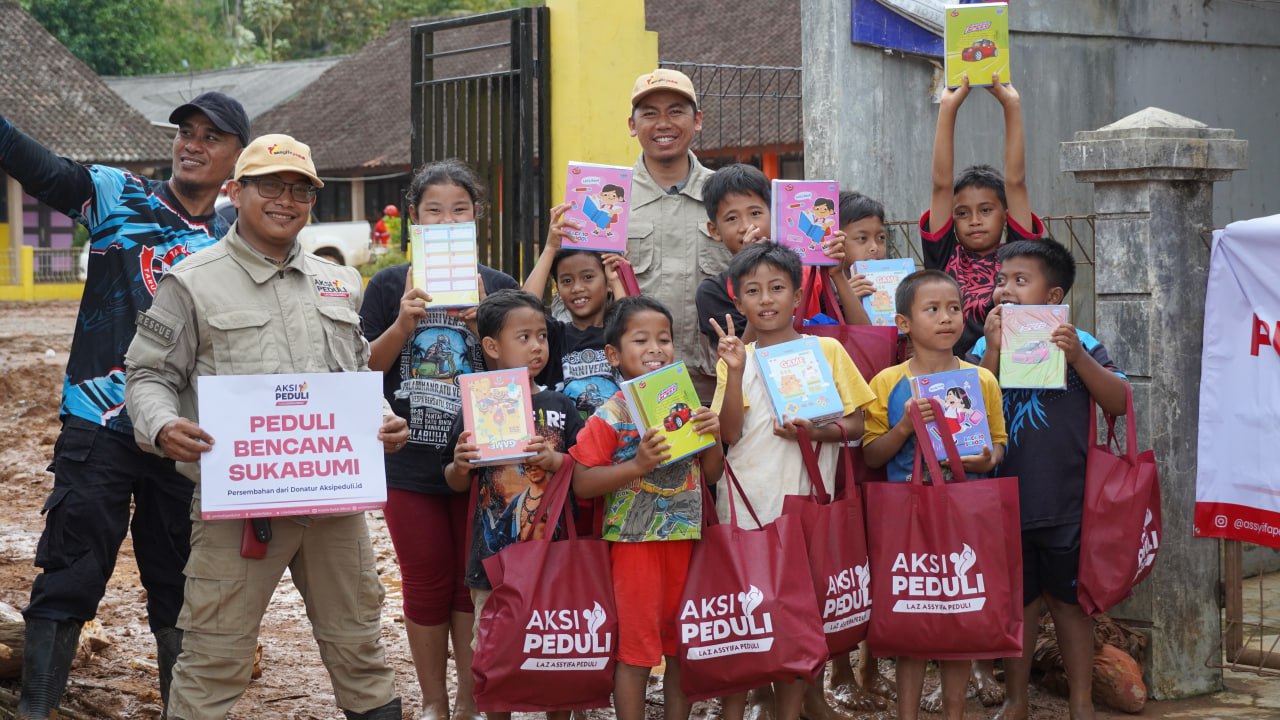 Berikan Bantuan Kemanusiaan Assyifa Peduli Distribusikan Bantuan untuk Korban Bencana Alam Sukabumi