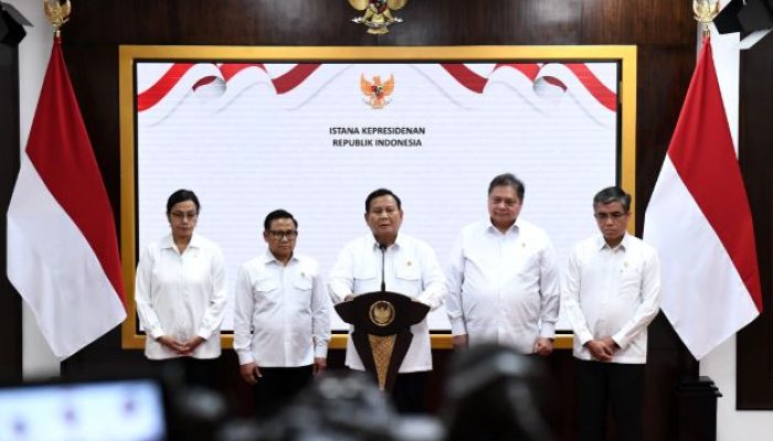 Tingkatkan Kesejahteraan Pekerja, Presiden Prabowo Umumkan Kenaikan Upah UMN Tahun 2025 Sebesar 6,5 Persen