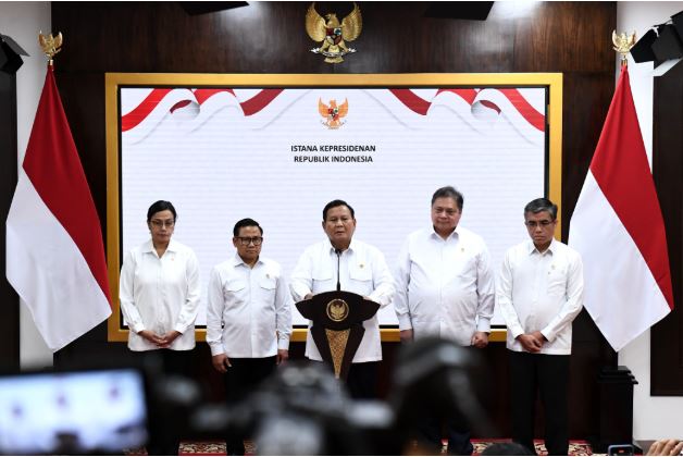 Presiden Prabowo Umumkan Kenaikan Upah UMN Tahun 2025 Sebesar 6,5 Persen