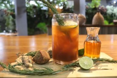 Minuman Hangat Berkhasiat Honey Mary