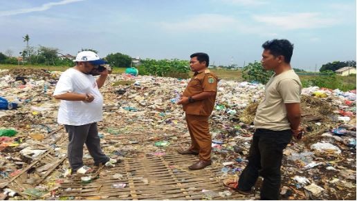 Darurat Sampah di Pusakajaya