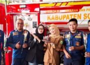 Bukan di Kafe ataupun di Tempat Hiburan, Seorang Guru Dapat Kejutan Ulang Tahun di Kantor Damkar Subang 9 Bukan di Kafe ataupun di Tempat Hiburan, Seorang Guru Dapat Kejutan Ulang Tahun di Kantor Damkar Subang