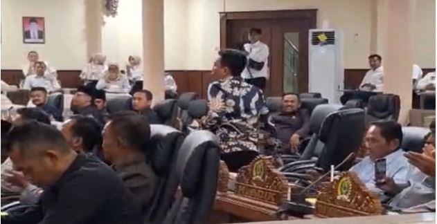 Insentif Disabilitas Tak Diakomodasi Raperda Fraksi NasDem Walkout dari Sidang Paripurna DRPD