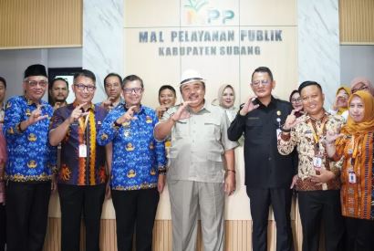 Perkuat Pelayan Publik KemenPANRB dan Komisi II DPR RI Tinjau MPP dan RSUD Suban 1