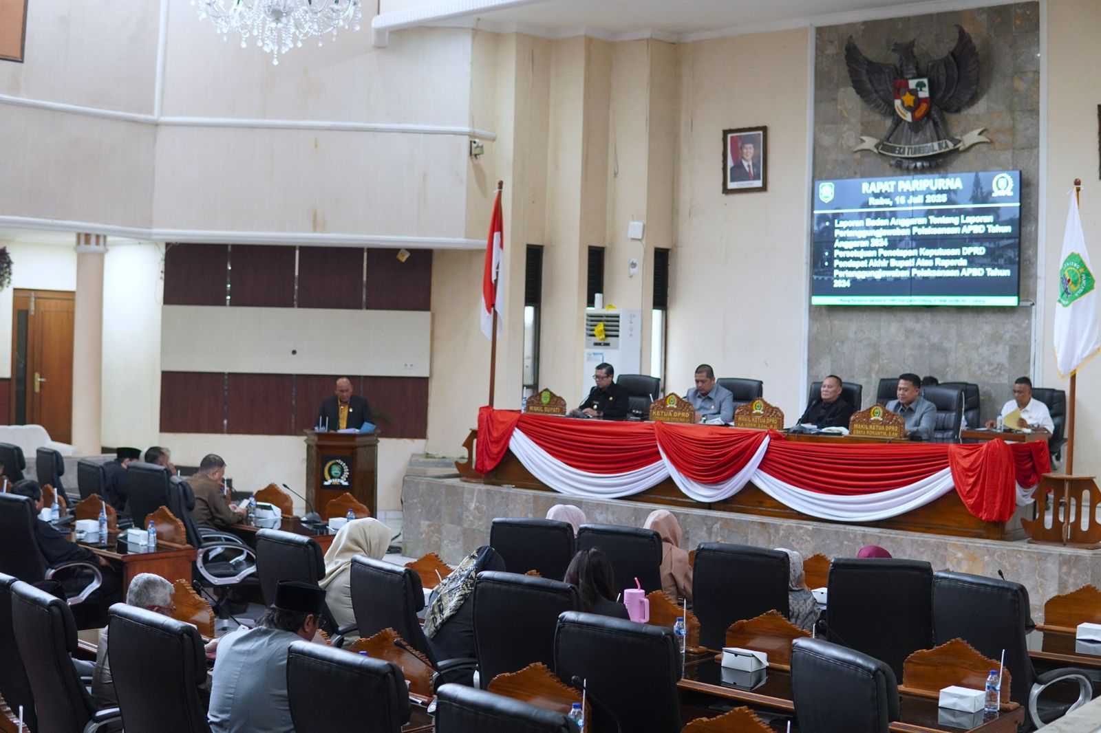 52 Rapat Paripurna di Ruang Rapat Paripurna DPRD Kabupaten Subang