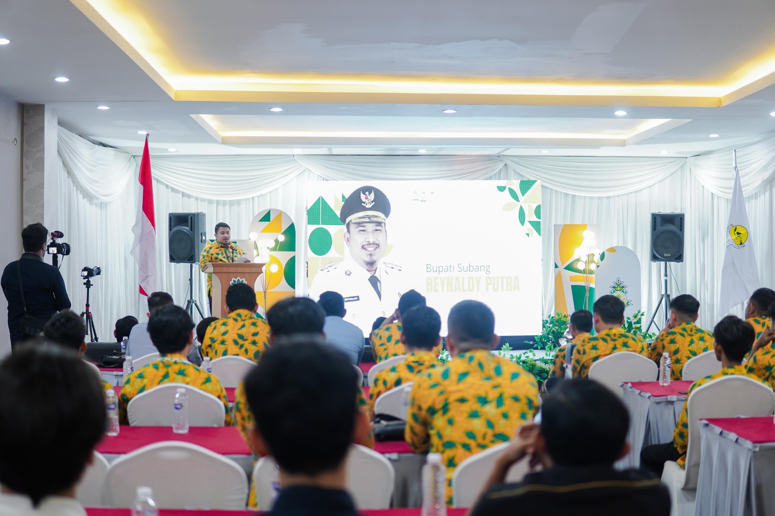 75 Bupati Subang Reynaldy Putra Andita BR S.IP . menghadiri penutupan Musyawarah Cabang Muscab ke IX BPC HIPMI Subang Tahun 2025