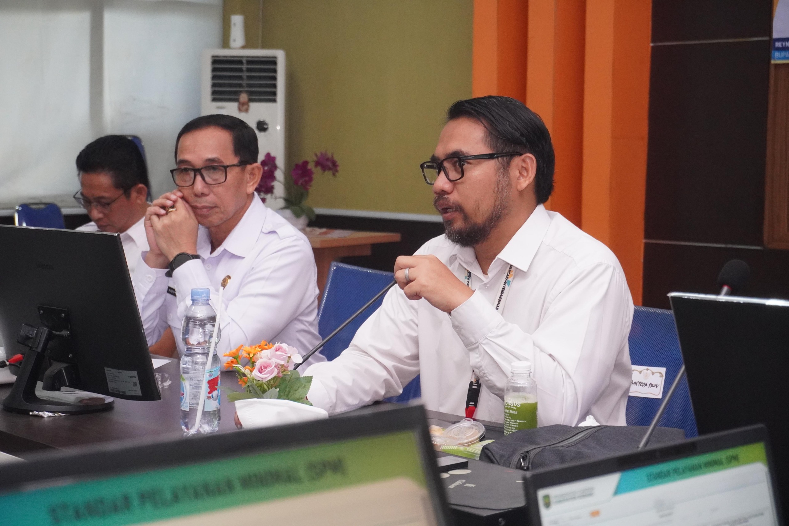 90 Sekretaris Daerah Kabupaten Subang H. Asep Nuroni membuka Rapat Koordinasi Pelaksanaan SPM lingkup sosial budaya Semester I Tahun 2025 yang digelar oleh BP4D