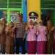Momen Haru di TK Kemala Bhayangkari Kapolres Ciamis Beri Hadiah Umroh untuk Kepala Sekolah dan Guru
