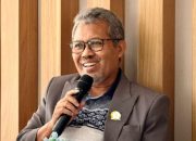 dr. Encep Sugiana Dorong Sekolah Jadikan Budaya Sunda Sebagai Pondasi Karakter Generasi Muda 16 dr. Encep Sugiana Dorong Sekolah Jadikan Budaya Sunda Sebagai Pondasi Karakter Generasi Muda