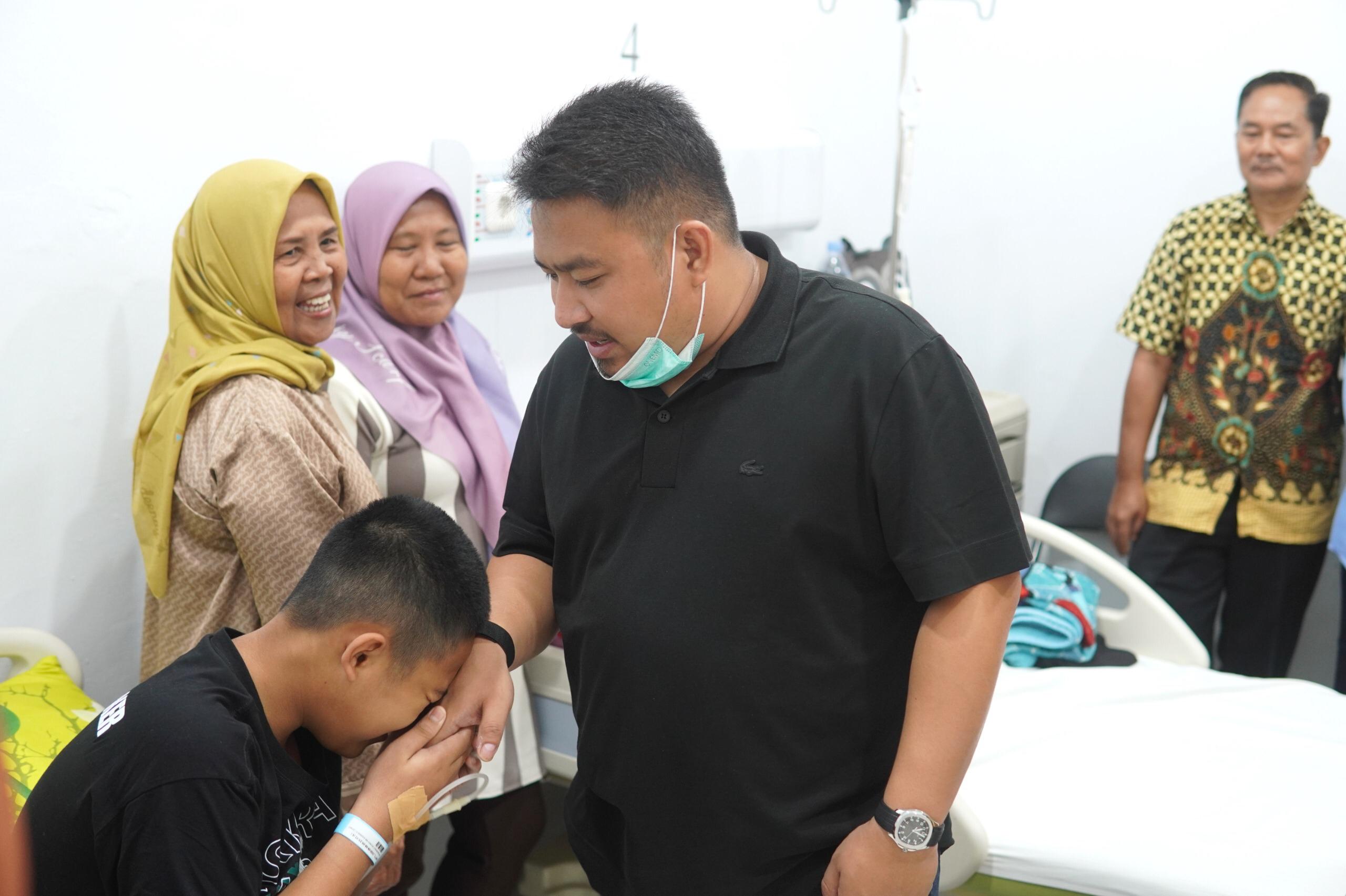 17 Bupati Subang menghadiri Bakti Sosial Operasi Celah Bibir dan Palatum yang digelar di Rumah Sakit Umum Daerah RSUD Kabupaten Subang