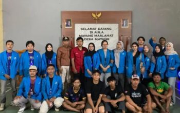 20 Universitas Subang Unsub yang sedang melaksanakan Kuliah Kerja Nyata KKN di Desa Mayang Kecamatan Cisalak Kabupaten Subang