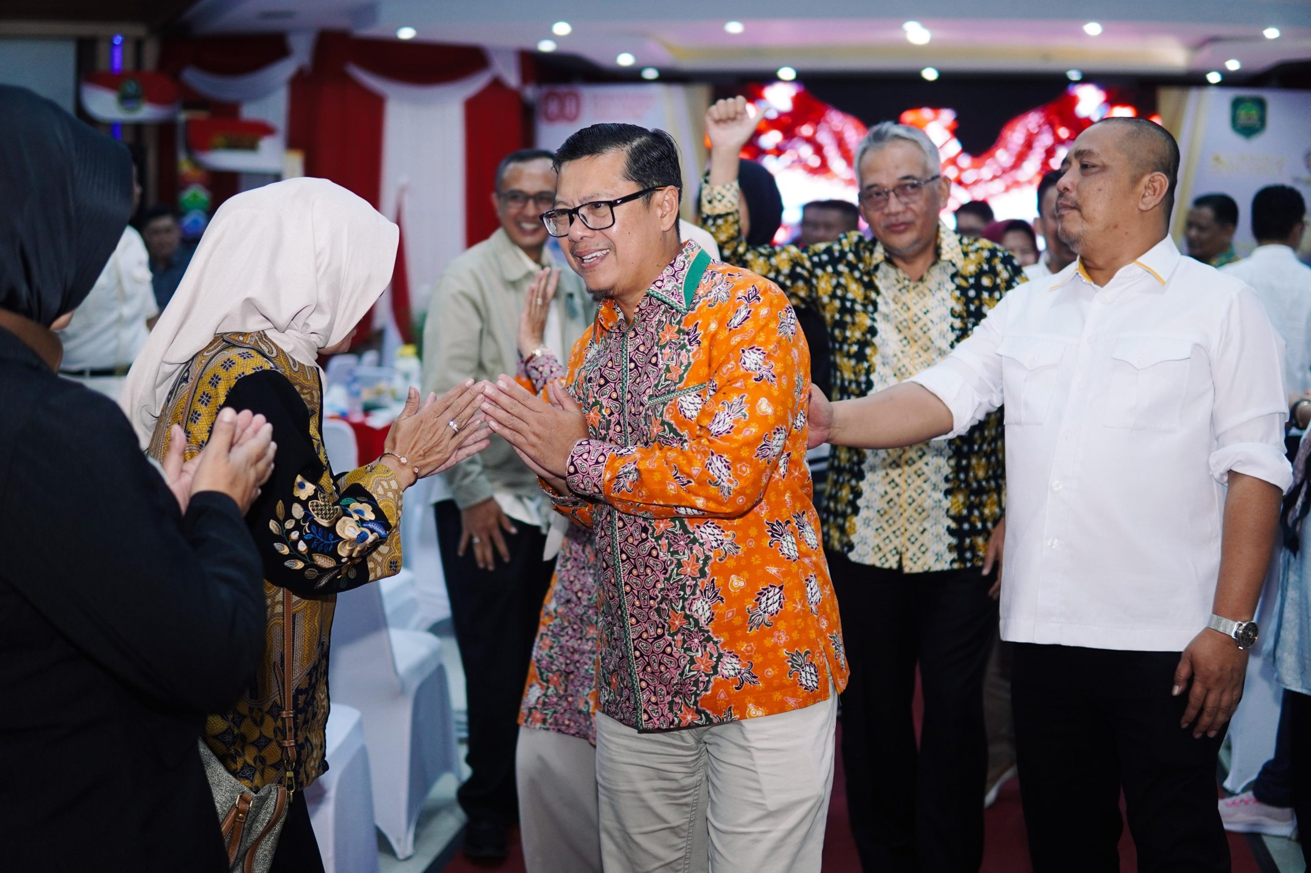 28 Wakil Bupati Subang Agus Masykur Rosyadi atau akrab disapa Kang Akur menghadiri Malam Apresiasi Paskibraka Kabupaten Subang scaled
