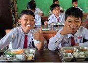 Upgrade Kualitas, SPPG Pasirkareumbi 03 Subang Libatkan Chef Profesional untuk Program MBG 15 Upgrade Kualitas, SPPG Pasirkareumbi 03 Subang Libatkan Chef Profesional untuk Program MBG