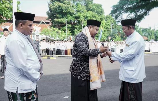 Bupati Subang Dikukuhkan Sebagai Panglima Santri HSN 2025 Jadi Momentum Santri Adaptif dan Inovatif