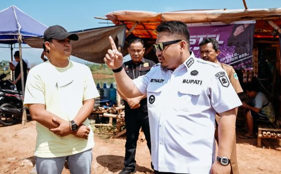 Bupati Subang Kembali Tegas Tertibkan Tambang Ilegal Dua Kali Tutup Galian Tanah Merah di Pagaden