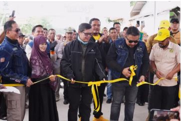 Bupati Subang Resmikan Jalan Tambakmekar Kasomalang di Desa Kumpay Target 2026 Semua Jalan Mulus