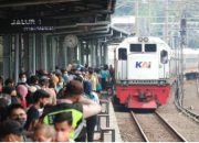 Kemenhub dan Pemprov Jabar Sepakati Sistem Elektrifikasi Jalur Kereta Padalarang - Cicalengka 19 Kemenhub dan Pemprov Jabar Sepakati Sistem Elektrifikasi Jalur Kereta Padalarang – Cicalengka