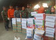 TNI Kodim 0605/Subang Bergerak Cepat Salurkan Sembako untuk Korban Banjir Ciasem 12 TNI Kodim 0605 Subang Bergerak Cepat Salurkan Sembako untuk Korban Banjir Ciasem